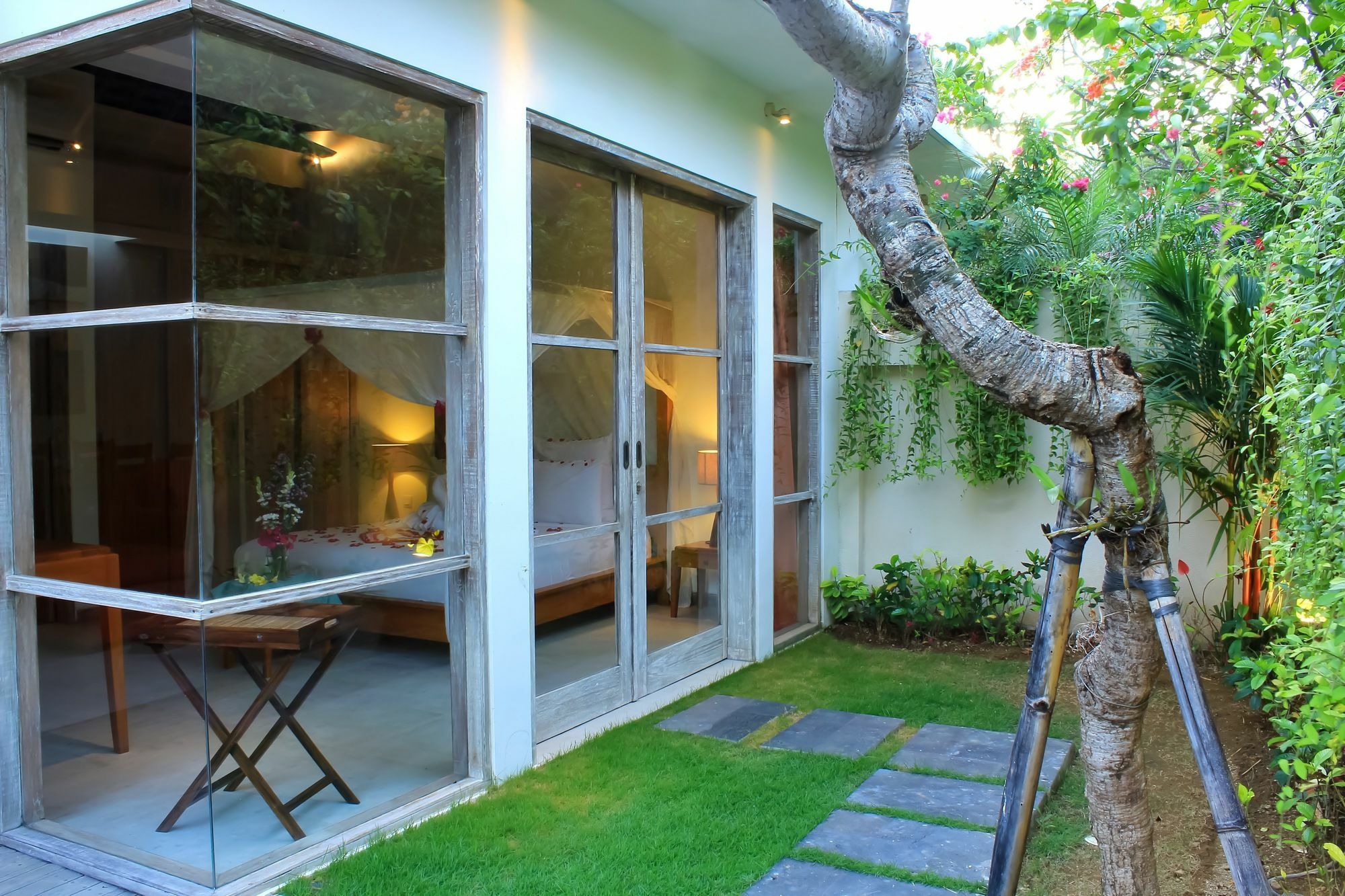 The Decks Bali Villa Legian  Bagian luar foto